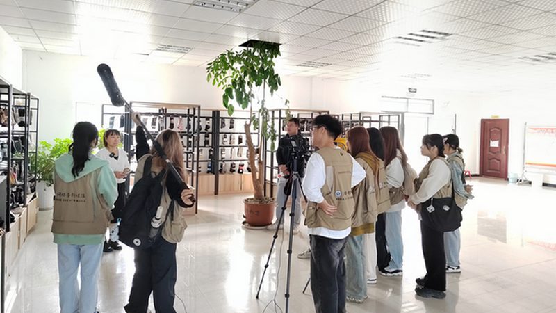 上海品牌设计公司的套餐价格通常由以下几个部分构成：
