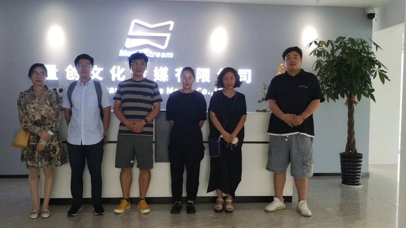 揭秘食品类直播代运营：收费模式与行业洞察